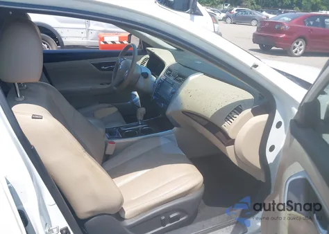 2015 Nissan Altima 2.5 Sl from USA, damaged, VIN 1N4AL3AP9FC123463